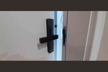 Studio para alugar com 25m², 1 quarto e sem vaga Studio para alugar com 25m², 1 quarto e sem vagaFechadura Eletrônica