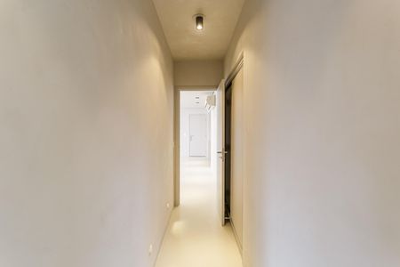 Apartamento à venda com 130m², 2 quartos e 3 vagas Apartamento à venda com 130m², 2 quartos e 3 vagasBanheiro da Suíte 2