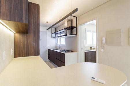 Apartamento à venda com 130m², 2 quartos e 3 vagas Apartamento à venda com 130m², 2 quartos e 3 vagasCozinha