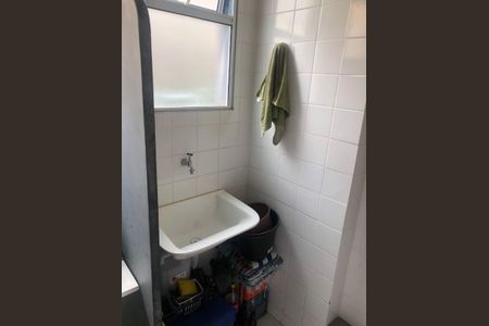 Apartamento à venda com 46m², 2 quartos e sem vaga Apartamento à venda com 46m², 2 quartos e sem vagaÁrea de serviço