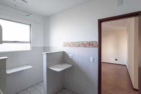 Apartamento para alugar com 45m², 2 quartos e 1 vaga Apartamento para alugar com 45m², 2 quartos e 1 vagaCozinha e Área de Serviço