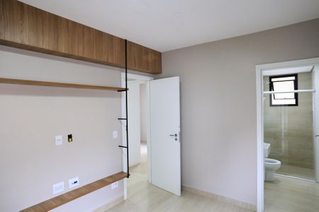 Suíte de apartamento para alugar com 2 quartos, 124m² em Cruzeiro, Belo Horizonte