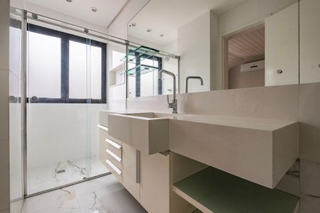 Apartamento para alugar com 155m², 3 quartos e 3 vagas Apartamento para alugar com 155m², 3 quartos e 3 vagasSuíte 1