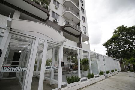 Apartamento à venda com 80m², 2 quartos e 1 vagaFachada