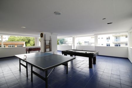 Apartamento à venda com 80m², 2 quartos e 1 vagaÁrea comum - Playground