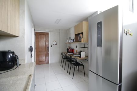Apartamento à venda com 80m², 2 quartos e 1 vagaCozinha