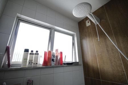 Apartamento à venda com 80m², 2 quartos e 1 vagaBanheiro da Suíte 1