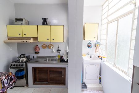 Apartamento à venda com 83m², 2 quartos e sem vagaCozinha