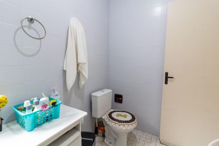 Apartamento à venda com 83m², 2 quartos e sem vagaBanheiro