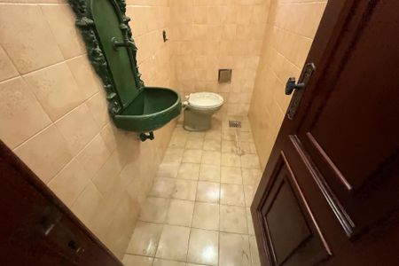 Casa à venda com 310m², 7 quartos e 5 vagasLavabo