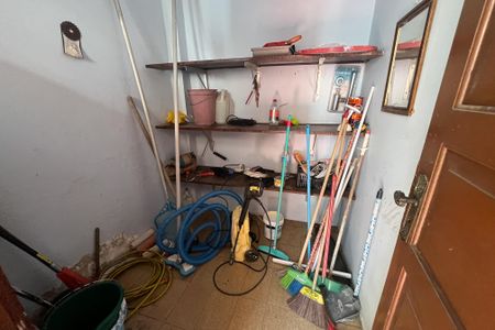 Casa à venda com 310m², 7 quartos e 5 vagasDeposito