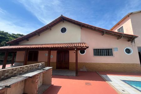 Casa à venda com 310m², 7 quartos e 5 vagasPiscina