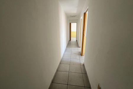 Casa à venda com 310m², 7 quartos e 5 vagasCorredor