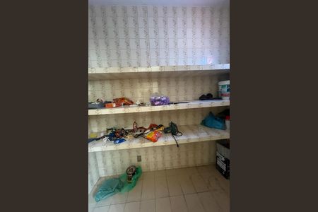 Casa à venda com 310m², 7 quartos e 5 vagasDispensa