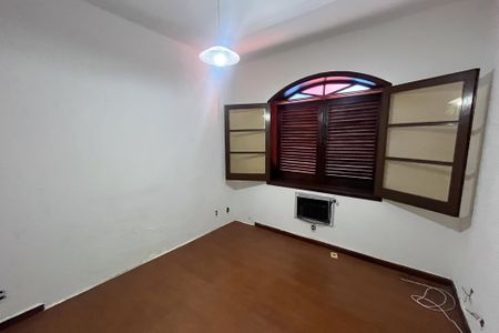 Casa à venda com 310m², 7 quartos e 5 vagasQuarto 1
