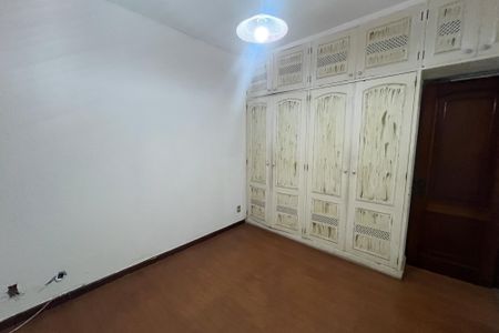 Casa à venda com 310m², 7 quartos e 5 vagasQuarto 1