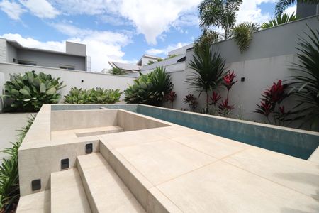 Casa de condomínio para alugar com 312m², 3 quartos e 4 vagasPiscina