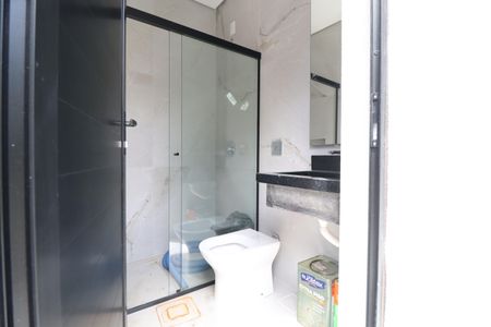 Casa de condomínio para alugar com 312m², 3 quartos e 4 vagasBanheiro da área de lazer