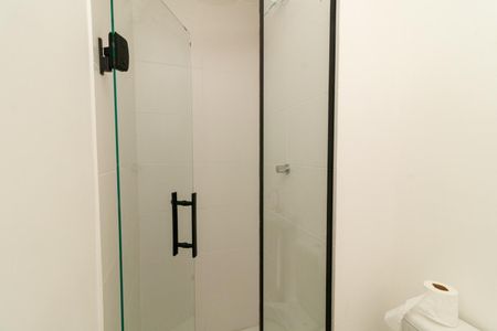 Apartamento para alugar com 32m², 2 quartos e sem vaga Apartamento para alugar com 32m², 2 quartos e sem vagaBanheiro