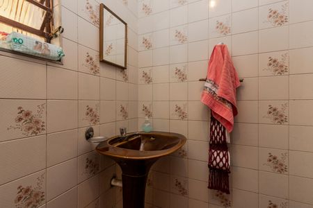 Casa à venda com 286m², 3 quartos e 3 vagas Casa à venda com 286m², 3 quartos e 3 vagasLavabo