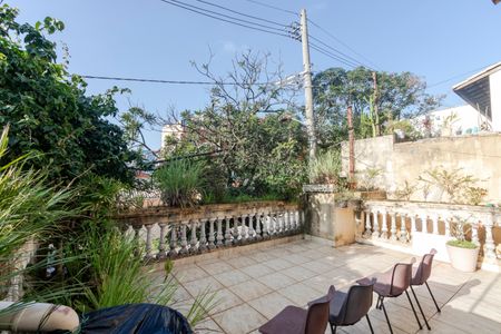 Casa à venda com 286m², 3 quartos e 3 vagas Casa à venda com 286m², 3 quartos e 3 vagasTerraço 2