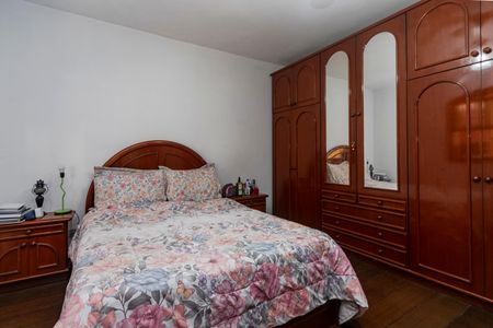 Casa à venda com 286m², 3 quartos e 3 vagas Casa à venda com 286m², 3 quartos e 3 vagasSuíte