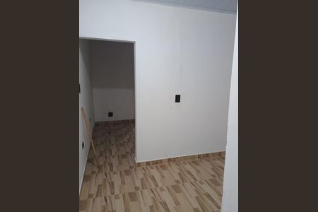 Casa para alugar com 2 quartos, 52m² em Jardim Robru, São Paulo