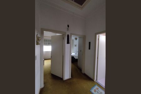 Casa para alugar com 300m², 3 quartos e 6 vagasCorredor 