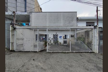 Fachada  de casa para alugar com 3 quartos, 300m² em Aclimação, São Paulo