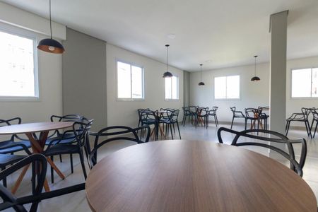 Apartamento à venda com 43m², 2 quartos e sem vaga Apartamento à venda com 43m², 2 quartos e sem vagaÁrea comum - Salão de festas