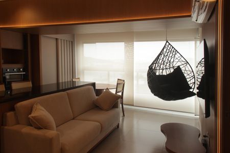 Sala de apartamento para alugar com 2 quartos, 65m² em Ponta da Praia, Santos