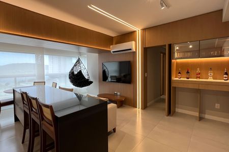 Sala de apartamento para alugar com 2 quartos, 65m² em Ponta da Praia, Santos