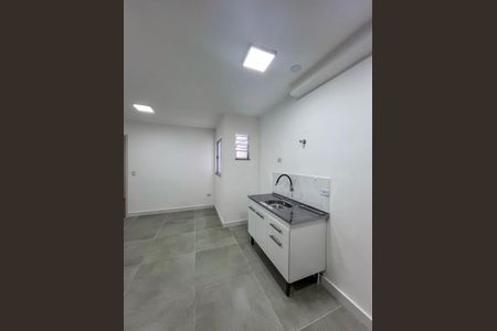 Cozinha de kitnet/studio para alugar com 1 quarto, 33m² em Cursino, São Paulo