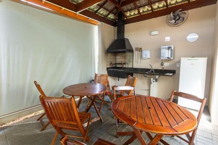 Apartamento para alugar com 76m², 3 quartos e 1 vaga