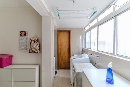 Apartamento à venda com 100m², 2 quartos e 1 vagaÁrea de Serviço