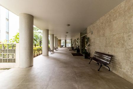 Apartamento à venda com 100m², 2 quartos e 1 vagaHall Social