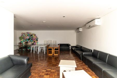 Apartamento à venda com 100m², 2 quartos e 1 vagaSalão de Festas