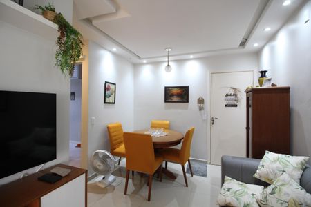 Sala de apartamento à venda com 2 quartos, 49m² em Taquara, Rio de Janeiro
