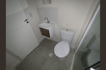 Banheiro - torneira de kitnet/studio para alugar com 1 quarto, 33m² em Cursino, São Paulo