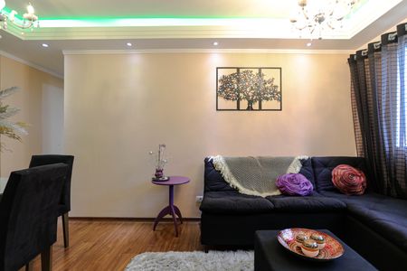 Apartamento para alugar com 48m², 2 quartos e 1 vaga Apartamento para alugar com 48m², 2 quartos e 1 vagaSala