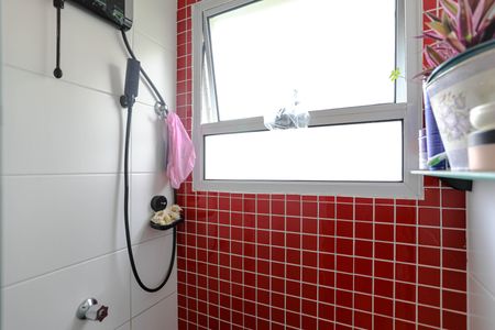 Apartamento para alugar com 48m², 2 quartos e 1 vaga Apartamento para alugar com 48m², 2 quartos e 1 vagaBanheiro