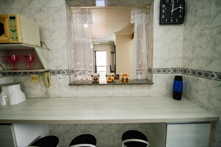 Cozinha de apartamento para alugar com 2 quartos, 80m² em Vila Tupi, Praia Grande