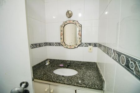 Apartamento para alugar com 80m², 2 quartos e 1 vaga Apartamento para alugar com 80m², 2 quartos e 1 vagaBanheiro da Suíte 1
