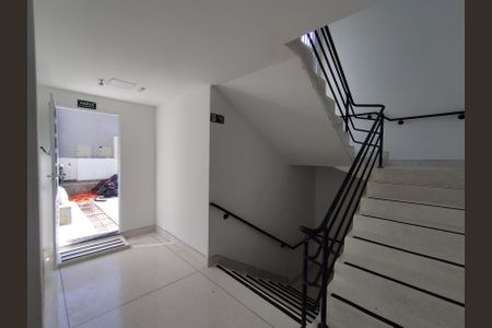 Hall de entrada de kitnet/studio para alugar com 1 quarto, 33m² em Cursino, São Paulo