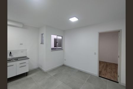Studio para alugar com 33m², 1 quarto e sem vaga Studio para alugar com 33m², 1 quarto e sem vagaStudio