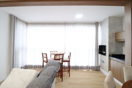 Apartamento para alugar com 115m², 3 quartos e 2 vagasSala