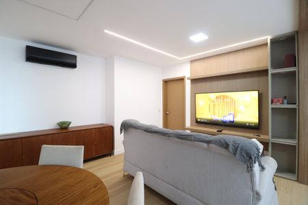 Apartamento para alugar com 115m², 3 quartos e 2 vagasSala