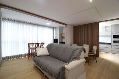 Sala de apartamento para alugar com 3 quartos, 115m² em Jardim Karaíba, Uberlândia