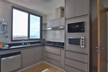 Apartamento para alugar com 115m², 3 quartos e 2 vagasCozinha