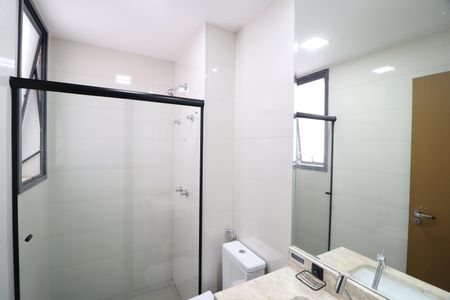 Apartamento para alugar com 115m², 3 quartos e 2 vagasBanheiro do Quarto 1